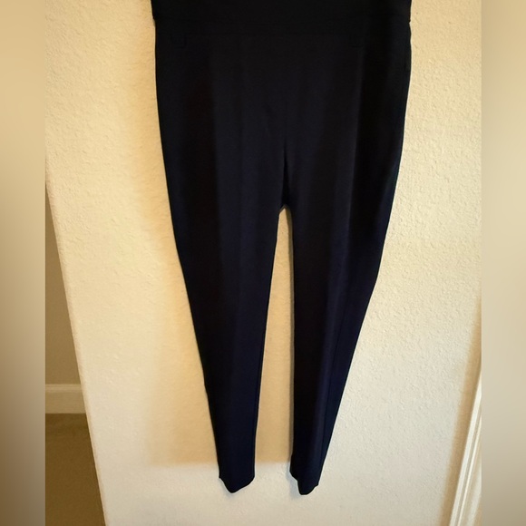 Chico’s Size 1 Navy Leggings Pants - Picture 2 of 9